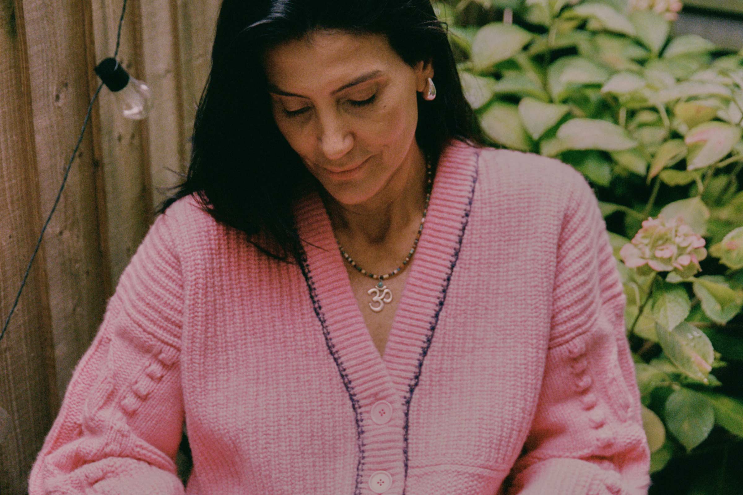Pink Chunky Knit Frida Cardigan in Scottish-spun lambswool. British made knitwear by Saywood.